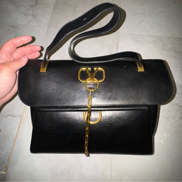 Valentino Garavani Handbags - VALENTINO GARAVANI VCHAIN TOP HANDLE BAG